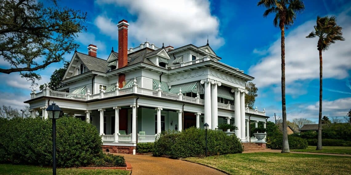 The Anatomy of an Exceptional Estate