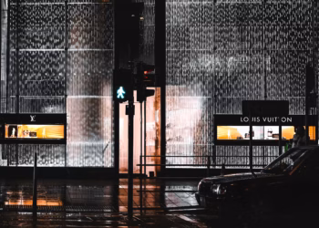 2040: The Luxury Brands That Will Not Exist and Why They Deserve It