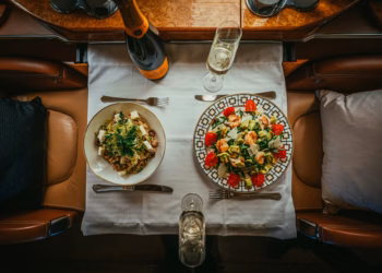 The Aircraft Is the Hotel Room: How UHNW Travellers Now Design the Cabin Before the Destination