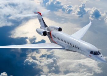 Dassault Falcon 6X vs Falcon 10X: The 2026 Buyer’s Guide to Dassault’s Long-Range Lineup