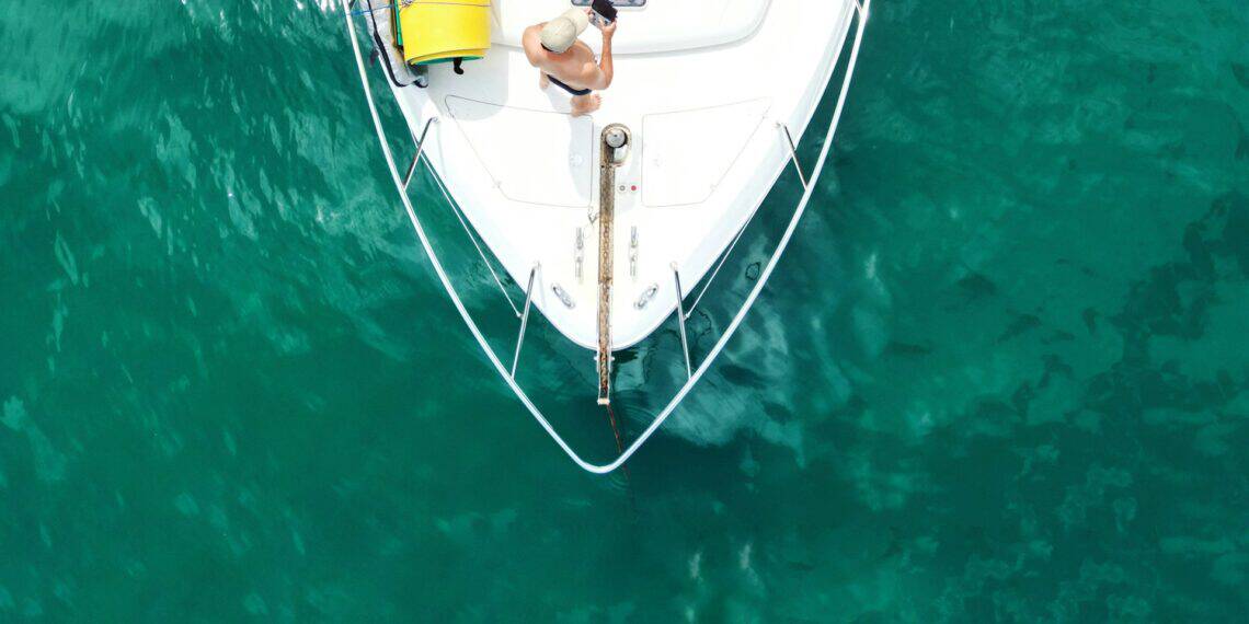 Superyacht Manners for the Modern UHNWI: What the Sea Teaches About Conduct