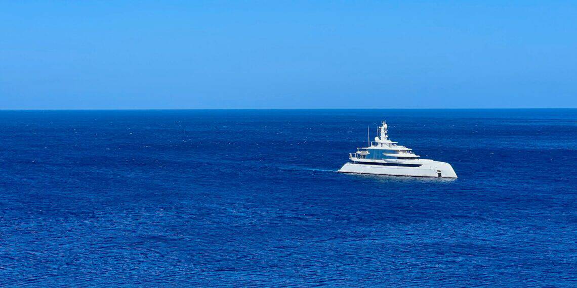 The Private Jet and Superyacht Experience: Why India’s New Billionaires Are Rewriting the Rules of Global Luxury Mobility
