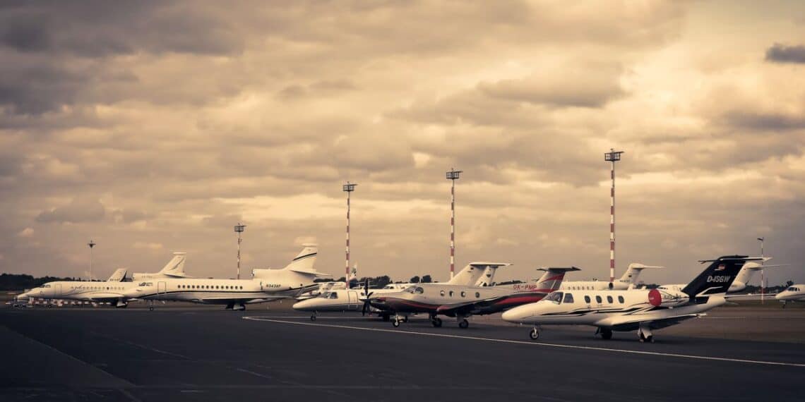 The Truth About Empty Legs, From People Who Sell Them