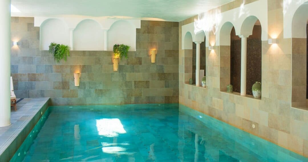 Luxury spa thermal pool resort wellness — Hype Luxury