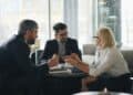 Private banking wealth management meeting — Hype Luxury